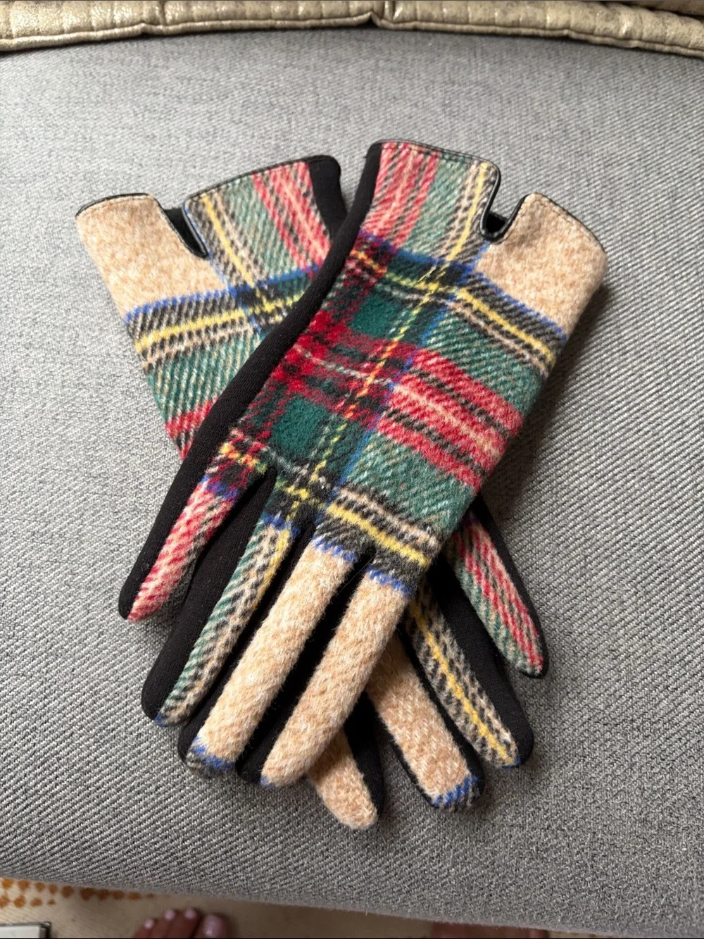 Plaid Wool-Blend Fingerless-Style Gloves in Beige, Green & Red - Unbranded